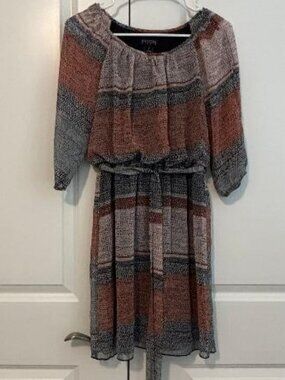 Enfocus Studio Multicolor Print Tie waist Chiffon Dress with ¾” Sleeves size 4